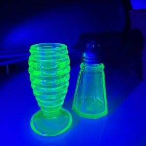 Uranium Glass Hazel Atlas, bee hive pepper and plain salt shaker.